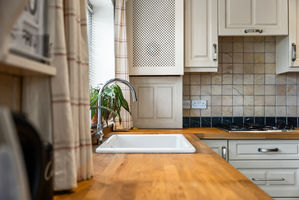 Dining Kitchen- click for photo gallery